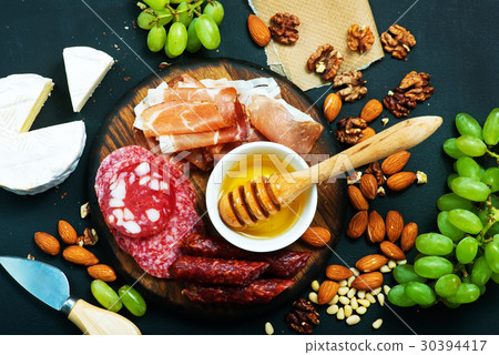 antipasti 30394417