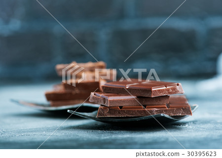 chocolate 30395623