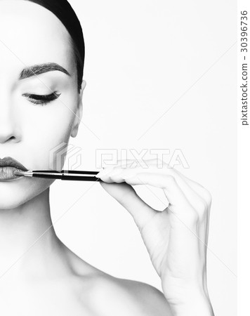Lips makeup Lips makeup 30396736