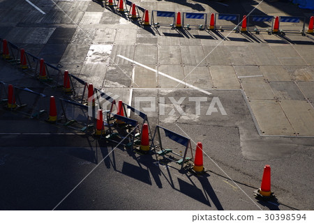 根據施工車道限制路燈和無影車 30398594