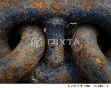 Old black chains Old black chains 30398901
