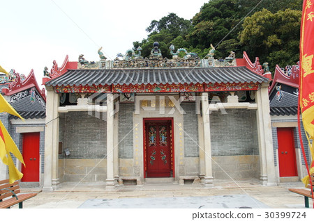 Yang Hou Temple 30399724