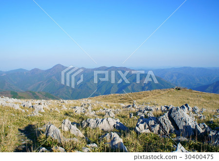 Shikoku Karst Tianakogen 30400475