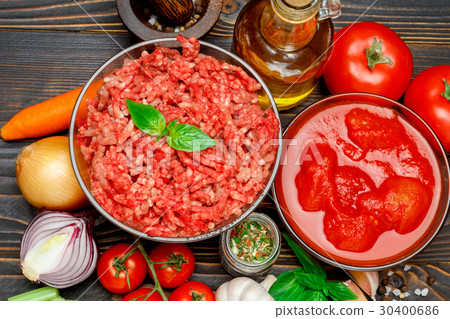 bolognese sauce ingridients on wooden table bolognese sauce ingridients on wooden table 30400686