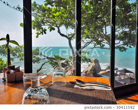 Breakfast table near the sea Breakfast table near the sea 30411592