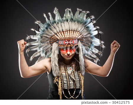 Native American Indian Chief War Bonner 30412575