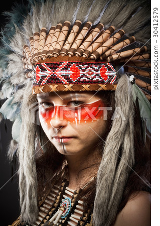 Native American Indian Chief War Bonner Native American Indian Chief War Bonner 30412579