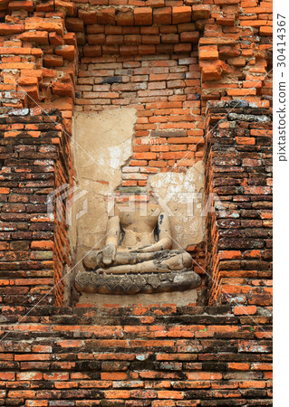 ancient place in ayutthaya historical park  30414367