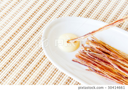 Somen noodles, azuki, squid 30414661