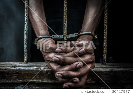 Prisoner Prisoner 30417977