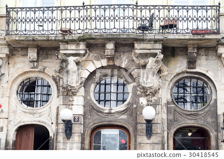 Old house with balcony 30418545