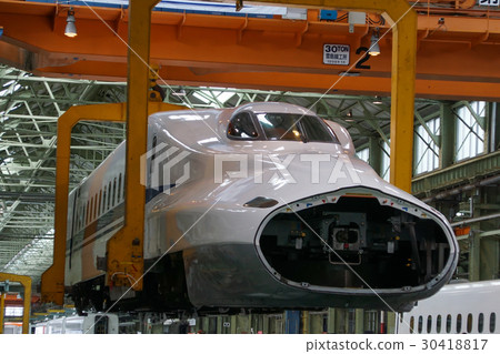 N 700 series car lifting work 30418817