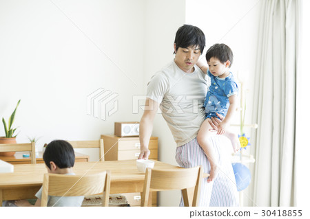 Parent-child breakfast 30418855