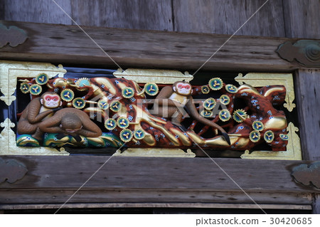 Nikko Toshogu Monkey的雕塑 30420685