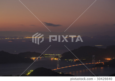 The morning glow of the Lavender Sea 30426640