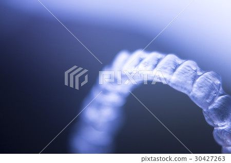 Invisible teeth brackets aligners Invisible teeth brackets aligners 30427263