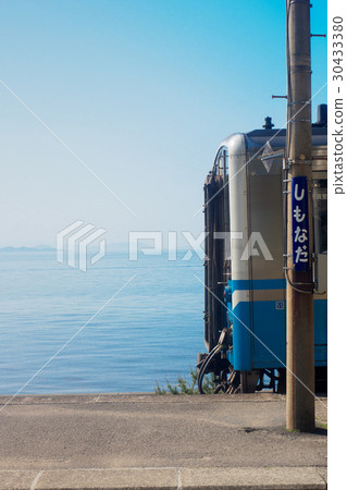 From the station where the sea can be seen From the station where the sea can be seen 30433380