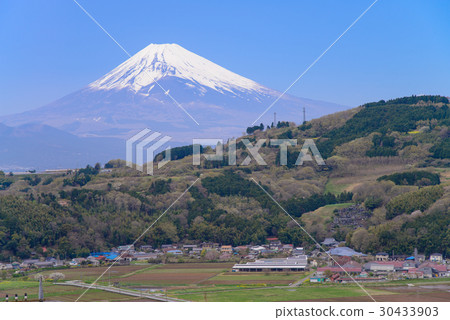 從伊豆Tanna山谷,春天的富士山 從伊豆Tanna山谷,春天的富士山 30433903