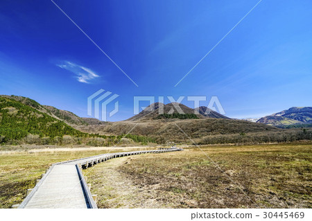 Take a raw moor field burn Take a raw moor field burn 30445469
