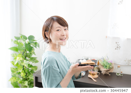 芳香藥草茶糖果女人 芳香藥草茶糖果女人 30445947
