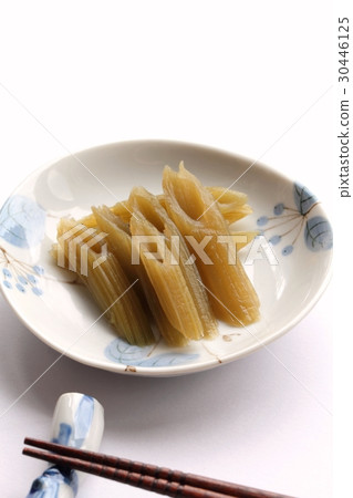 Simmered dish of tobuki Simmered dish of tobuki 30446125