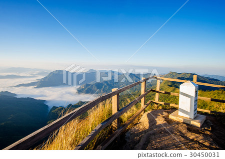 Sunrise at Phu chee dao peak of mountain Sunrise at Phu chee dao peak of mountain 30450031