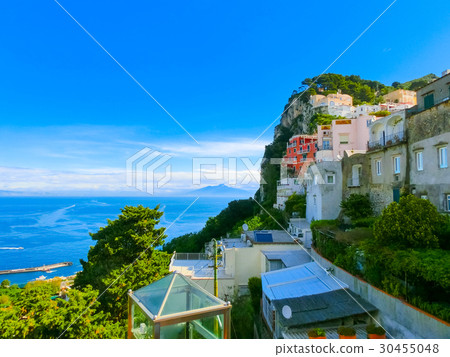 The beautiful Capri island 30455048