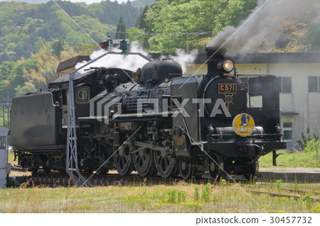 steam locomotive steam locomotive 30457732