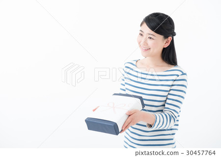Gift image 30457764