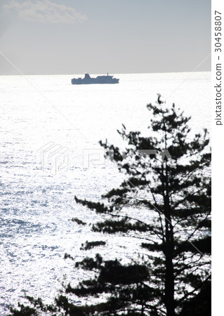 Kitayamazaki's sea and ship 30458807