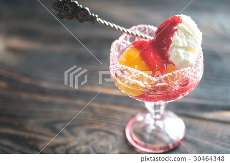 Peach Melba ice cream 30464348