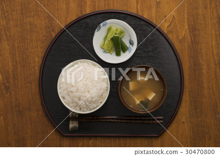 Japanese food 30470800