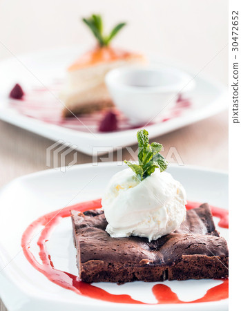 tasty dessert 30472652