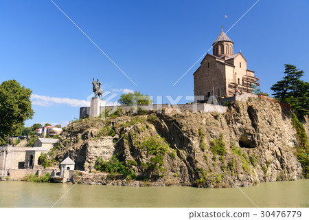 Metekhi Church and Vakhtang Gorgasali monumen 30476779