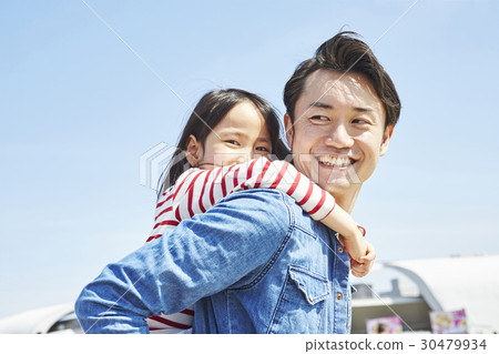 父親和女兒 30479934
