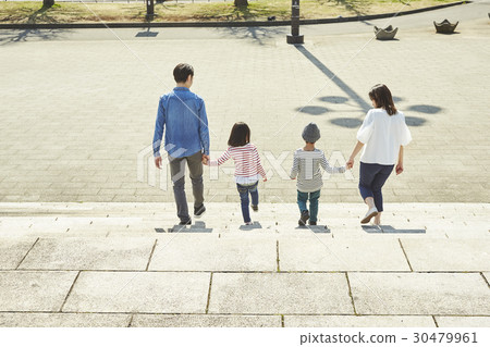 Family going out - Stock Photo [30479961] - PIXTA