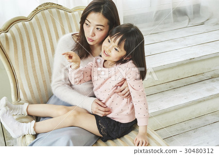 母親和女兒 母親和女兒 30480312