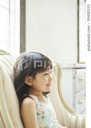 女孩肖像 30480333