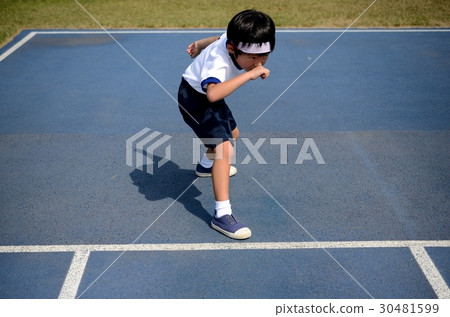 A child 30481599