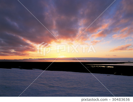 Antarctica Antarctica 30483636
