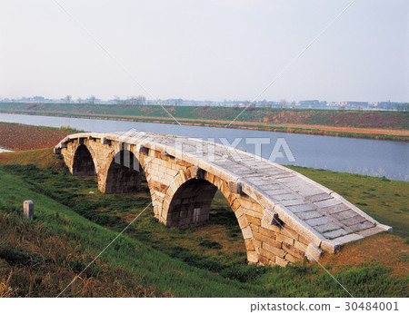 Kang Kyung Mi Bridge, Kang Kyungcheon, Nonsan City, Chungnam Kang Kyung Mi Bridge, Kang Kyungcheon, Nonsan City, Chungnam 30484001