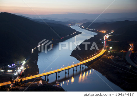 Cheongwol Bridge, Geumgang, Sejong City, Chungnam 30484417