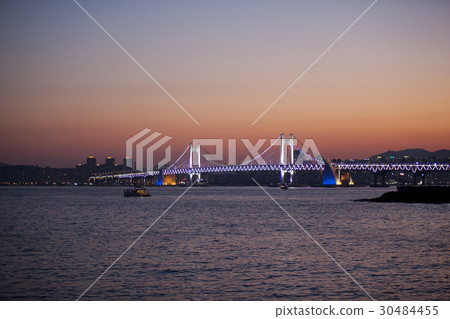 Gwangan Bridge, Swimman, Suyu-gu, Busan Gwangan Bridge, Swimman, Suyu-gu, Busan 30484455