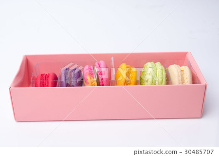 colorful macarons 30485707