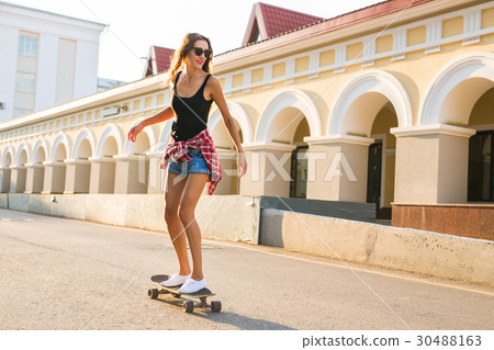 summer holidays, extreme sport and people concept 30488163