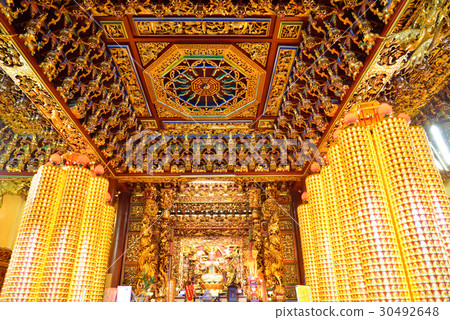 建築 寺廟 廟宇 廟 神 神像 神明 廟裡 平安燈 光明燈 30492648