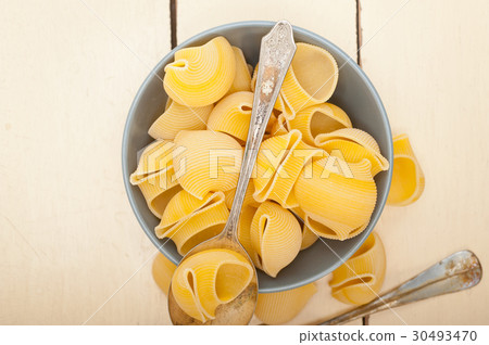 Italian snail lumaconi pasta 30493470