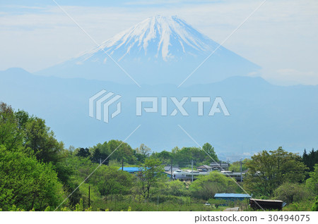 Mt. Fuji and the new green Shinbu Temple Going on Taoyuan Chuo Line Limited Express Super Azusa 30494075
