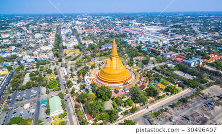 the big yellow pagoda in Nakorn Pathom 30496407