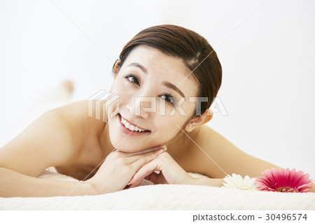 Women beauty 30496574